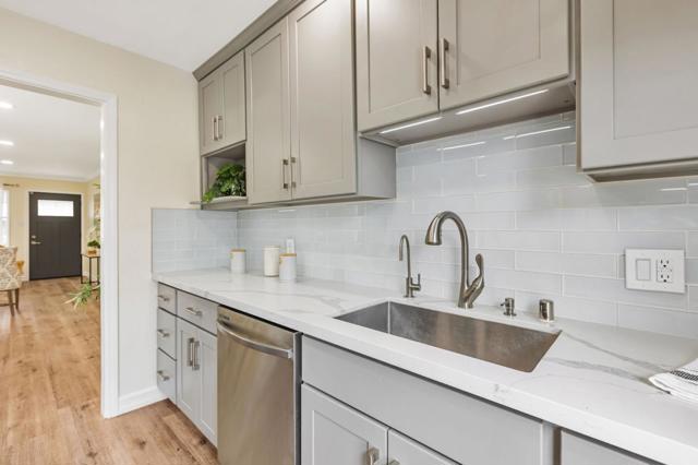 2806 Ruth Court, Santa Clara CA: https://media.crmls.org/mediaz/4a642a34-e16e-42ea-a608-fb6d29b98f1c.jpg
