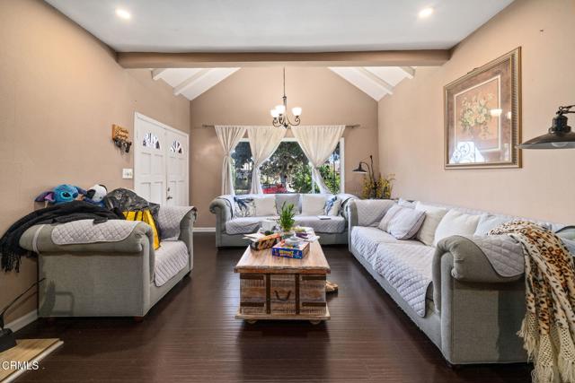 Detail Gallery Image 4 of 24 For 1935 Maine Ave, Long Beach,  CA 90806 - 3 Beds | 2 Baths