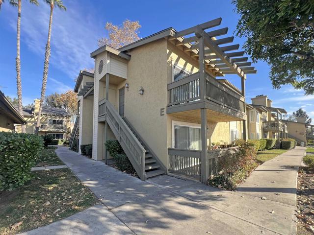 145 El Norte Parkway, Escondido, California 92026, 2 Bedrooms Bedrooms, ,2 BathroomsBathrooms,Condominium,For Sale,El Norte Parkway,250017408SD