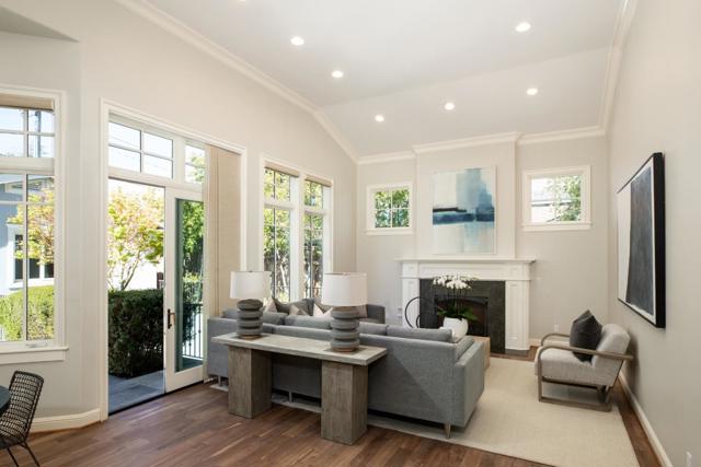 484 Orange Avenue, Los Altos CA: https://media.crmls.org/mediaz/4a664f4e-15c4-431d-8397-eefd87e2468a.jpg