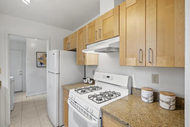 10351037 Amarillo Avenue, Palo Alto CA: https://media.crmls.org/mediaz/4a664f94-4acd-4951-8126-3ca0bfc5164c.jpg