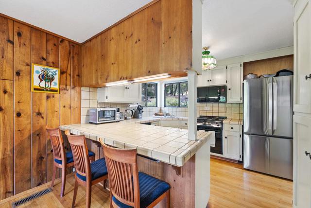 50 Nichols Drive, Santa Cruz CA: https://media.crmls.org/mediaz/4a66e8d5-b871-4ac1-8604-c130ad6cc5d5.jpg