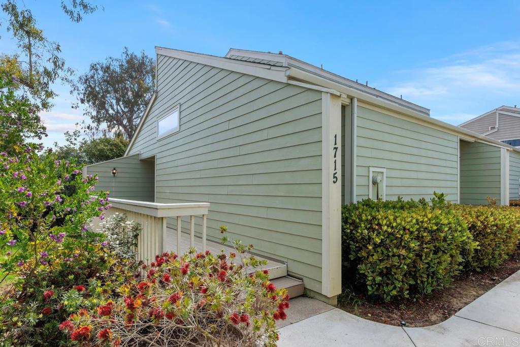 1715 Kennington Road - photo 2