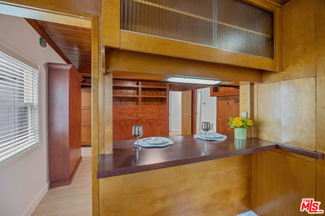 210 S Bundy Drive, Los Angeles CA: https://media.crmls.org/mediaz/4a678a99-7ba6-4818-80fe-4de67a2fc4bd.jpg