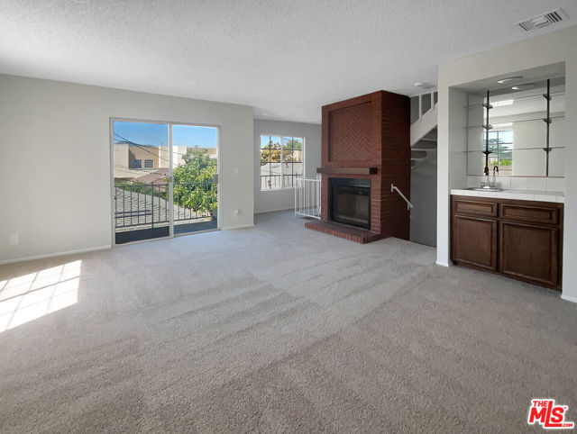 1030 Ruberta Avenue, 12 photo 3