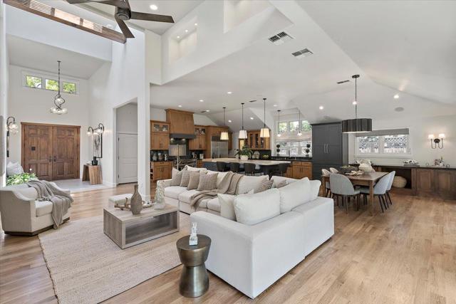 838 Cherrystone Drive, Los Gatos CA: https://media.crmls.org/mediaz/4a688bad-11a0-4e5a-8782-227c0d0e7f5c.jpg
