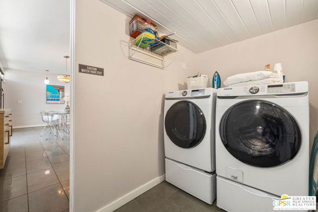 3351 E Paseo Barbara, Palm Springs CA: https://media.crmls.org/mediaz/4a6919ec-ab27-4d20-afc7-3733e5e48b2c.jpg