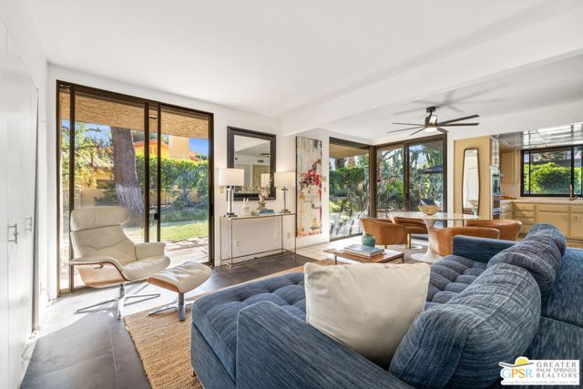 40675 E Thunderbird Terrace, Rancho Mirage CA: https://media.crmls.org/mediaz/4a6c924b-0367-4f17-a05d-9876bb2c2284.jpg