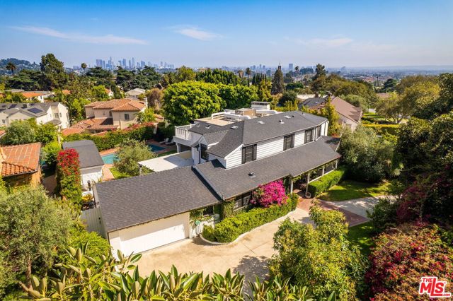 2324 N Vermont Avenue, Los Angeles CA: https://media.crmls.org/mediaz/4a6ca91b-0a54-4902-9991-6ff6c035ffd4.jpg