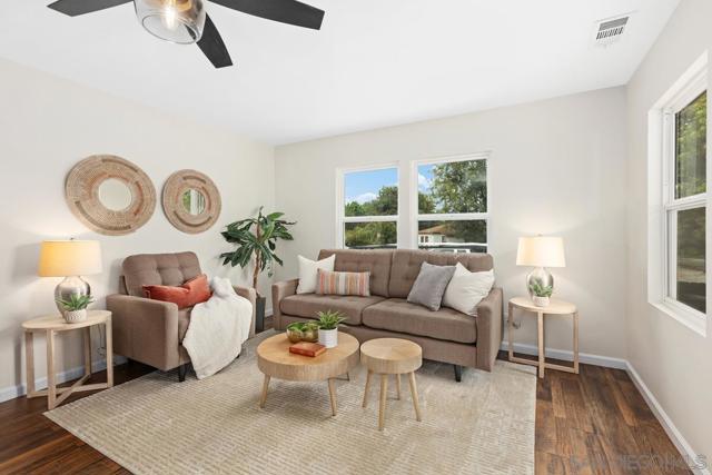 2069 Dayton Drive, Lemon Grove CA: https://media.crmls.org/mediaz/4a6d608b-89ca-43d6-a47e-6728c401c13d.jpg