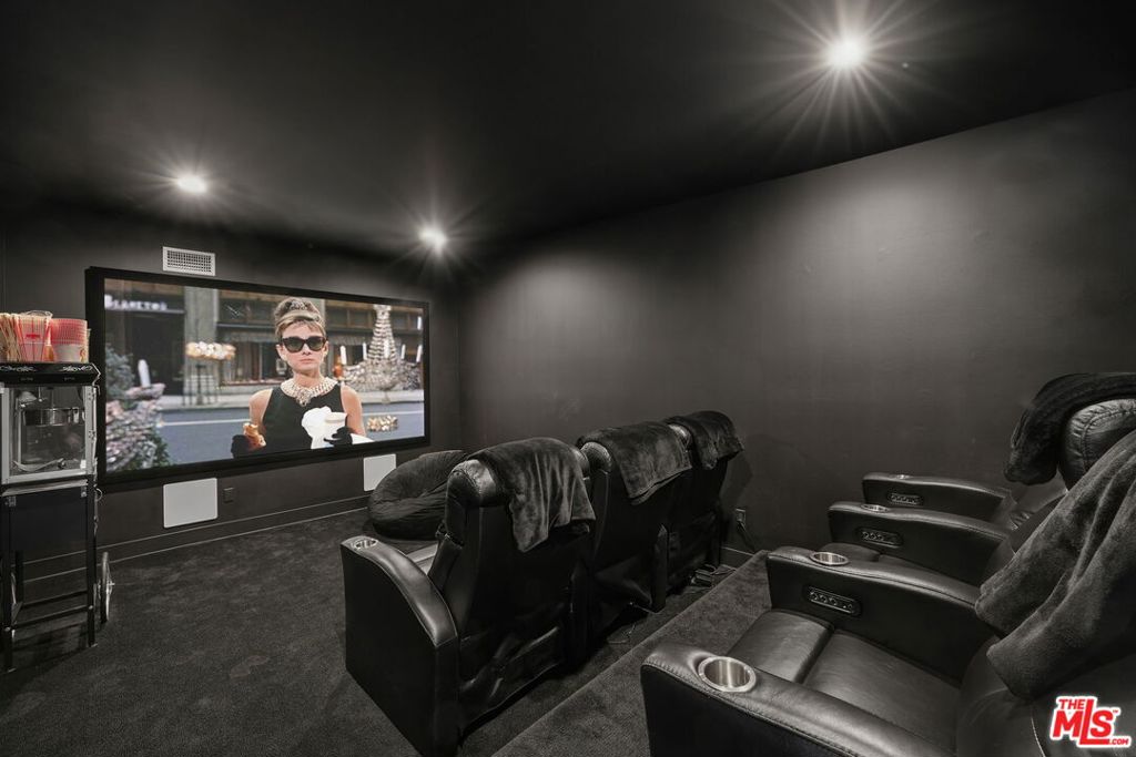 3685 Benedict Canyon LaneSherman Oaks img 20