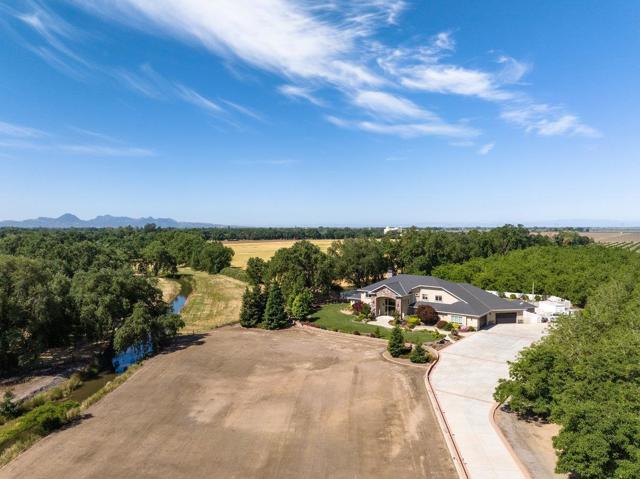 2165 W Biggs Gridley Road, Gridley CA: https://media.crmls.org/mediaz/4a71dbb5-c534-408b-84a4-55dcd5da8c1b.jpg