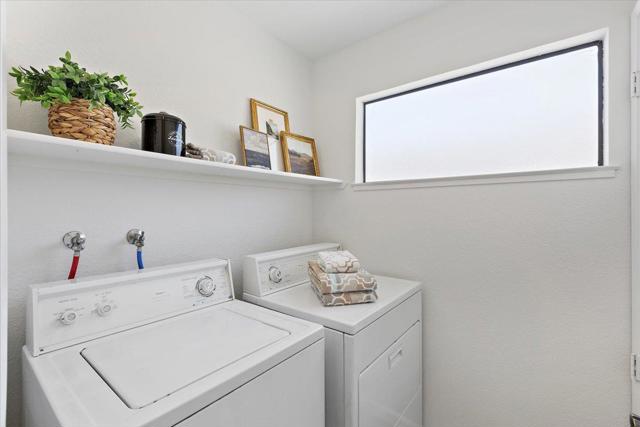 3583 Ivalynn Place, San Jose CA: https://media.crmls.org/mediaz/4a7232af-69e7-4b8d-b6ee-cc81bc03822f.jpg