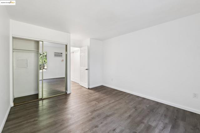 1001 Murrietta, Livermore CA: https://media.crmls.org/mediaz/4a72e5a8-5e6d-4082-8ab0-029651872afd.jpg