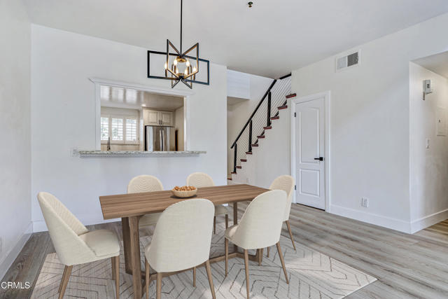 Detail Gallery Image 9 of 48 For 2905 Montrose Ave #610,  La Crescenta,  CA 91214 - 3 Beds | 3 Baths