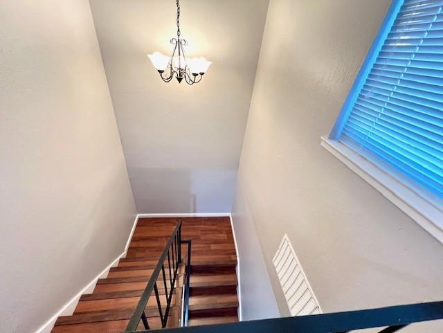 1047 Bret Knoll Court, San Jose CA: https://media.crmls.org/mediaz/4a742263-41e3-489d-a269-6c14672f8b8f.jpg