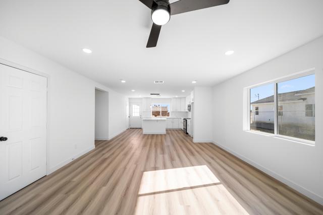 2864 Vista Avenue, Thermal CA: https://media.crmls.org/mediaz/4a76a844-0a25-43b6-b779-8d8c22532396.jpg