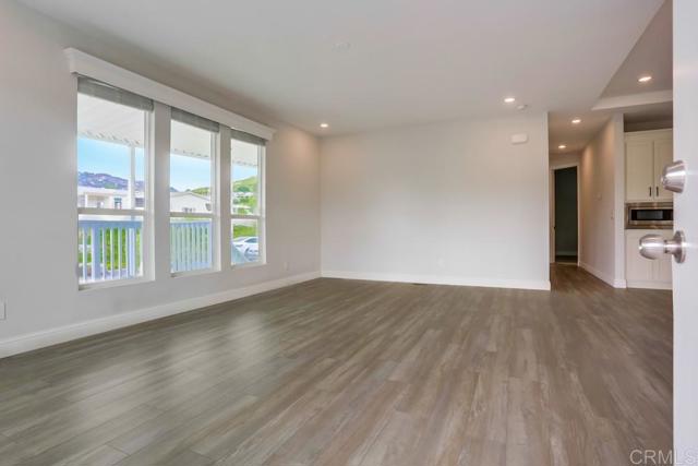 4650 Dulin Road, Fallbrook CA: https://media.crmls.org/mediaz/4a76e5b6-1c8c-4978-8f9f-38496154dddb.jpg