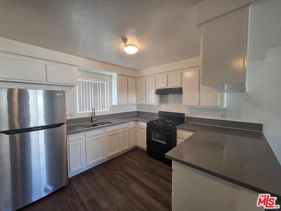 11716 Oxford Avenue #7