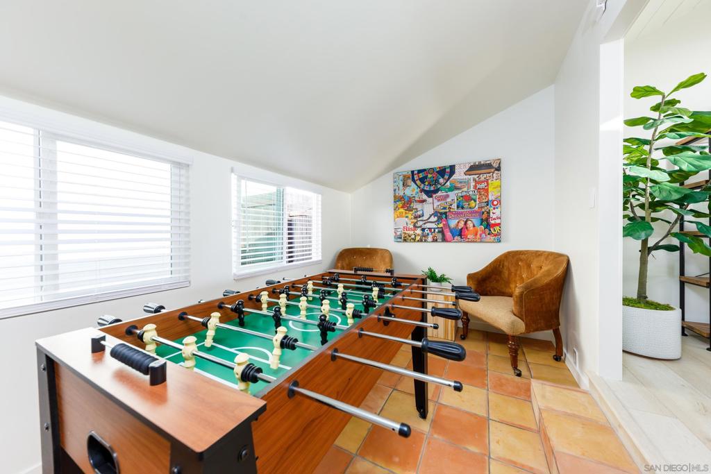 MLS #250041465SD image #12