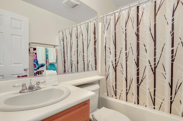 Image 15 of 34 For 80533 Ullswater Dr Drive