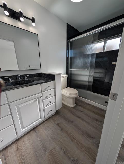 Detail Gallery Image 15 of 18 For 3817 Rojo Tierra Rd, La Mesa,  CA 91949 - 2 Beds | 2 Baths