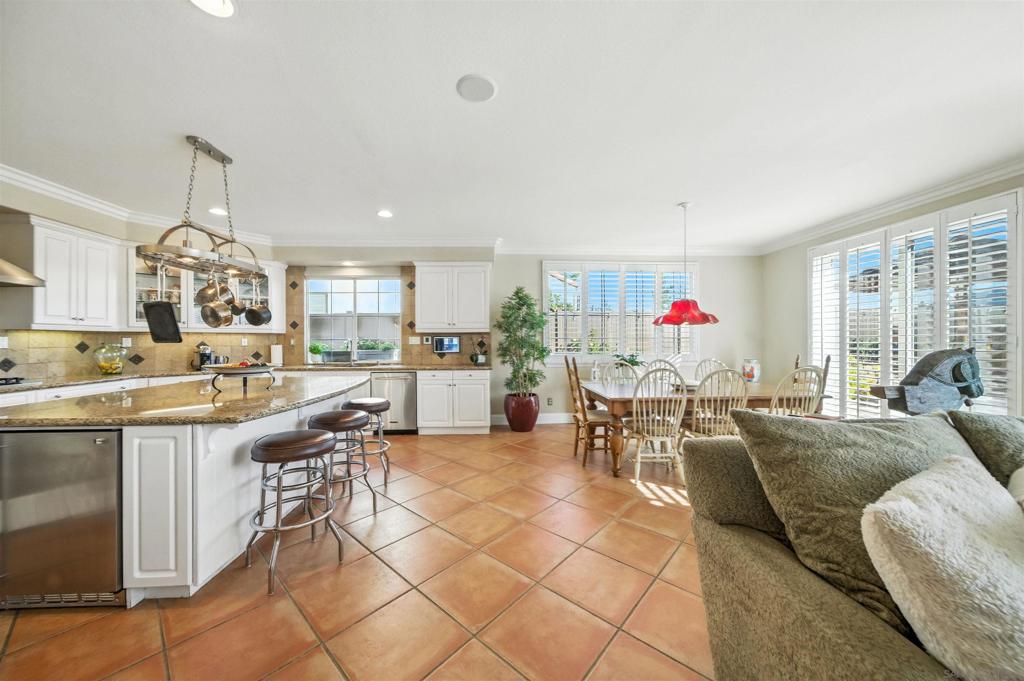 MLS #250031505SD img 22