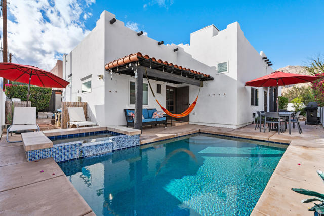 54510 Avenida Alvarado, La Quinta CA: https://media.crmls.org/mediaz/4a7d733e-8996-46af-8664-d95ae951e617.jpg