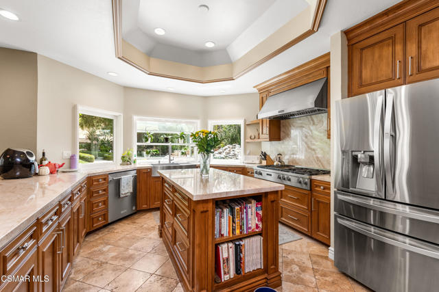 5924 Rainbow Hill Road, Agoura Hills CA: https://media.crmls.org/mediaz/4a7de2a7-1432-4e06-8d27-0aeb8f53f6c8.jpg