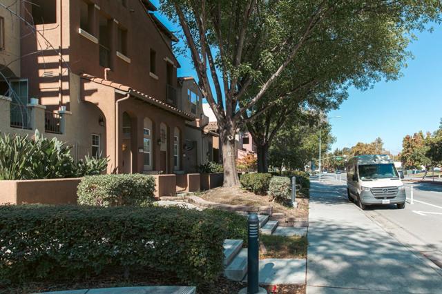 1836 Camino Leonor, San Jose CA: https://media.crmls.org/mediaz/4a7f5a3d-4b65-4a2d-b984-79d49f3b47b8.jpg