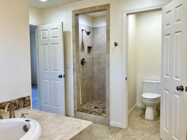 Detail Gallery Image 36 of 51 For 5447 Por Techo Ct, San Diego,  CA 92124 - 6 Beds | 3 Baths