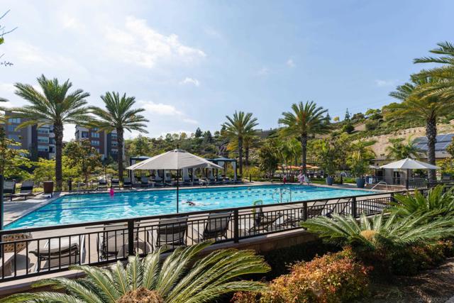 2731 Via Avella, San Diego CA: https://media.crmls.org/mediaz/4a8145e1-32f9-4648-8db9-068a41dc0c46.jpg