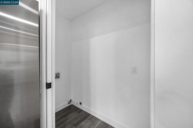Image 14 of 60 For 917 60th St  