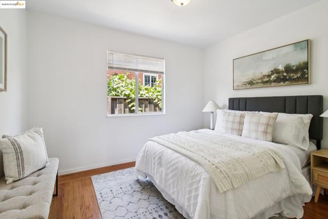 1881 Dolly Ave, San Leandro CA: https://media.crmls.org/mediaz/4a830960-8d0d-412e-80b0-ceec4b7431b9.jpg