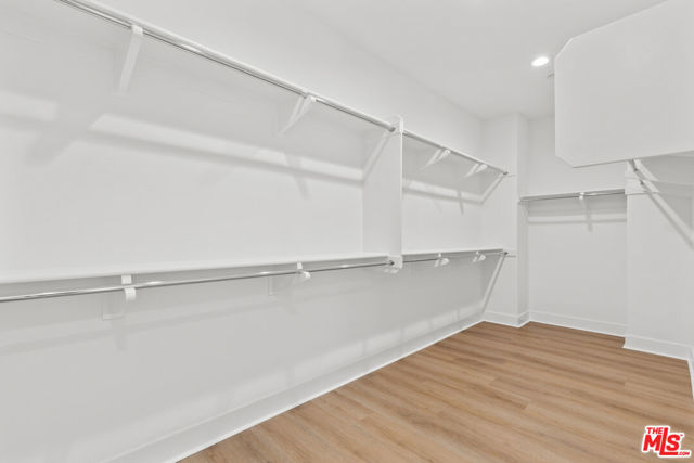 20723 W Deer Grass Court, Porter Ranch CA: https://media.crmls.org/mediaz/4a83c859-f6a5-4b31-a34f-6355d05e1a23.jpg