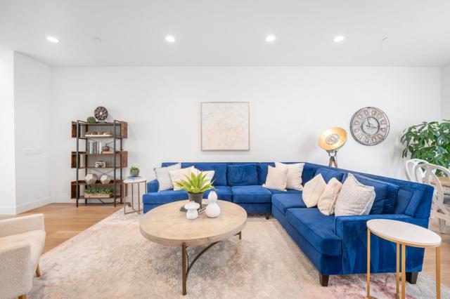 2180 Corsair Street, Alameda CA: https://media.crmls.org/mediaz/4a8412ff-c934-47f0-8147-32fa4f4e66bd.jpg