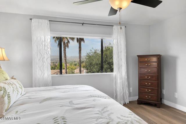 13101 Thomasville Court, Moorpark CA: https://media.crmls.org/mediaz/4a847902-45cb-4983-9dc4-ea4bad1cadfa.jpg