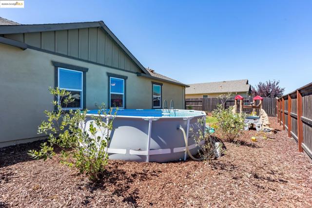 4508 Lincoln Lndg, Rio Vista CA: https://media.crmls.org/mediaz/4a8530e3-f824-457e-8875-8d9c0fa11ce5.jpg