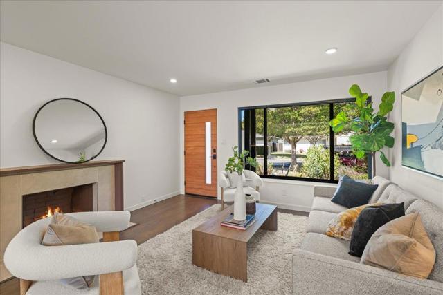 584 Gresham Avenue, Sunnyvale CA: https://media.crmls.org/mediaz/4a8646ad-9175-4485-8f0f-a5c0f0fd898b.jpg