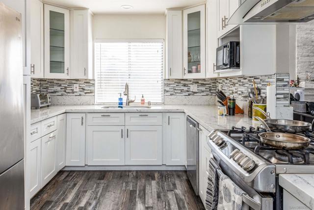 2749 Pikake St, San Diego CA: https://media.crmls.org/mediaz/4a8718b6-9f16-4041-96a8-2fc304342bda.jpg