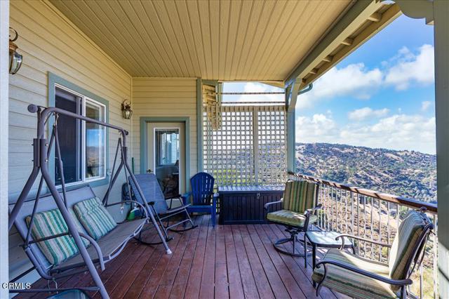 30730 Fox Ridge Court, Tehachapi CA: https://media.crmls.org/mediaz/4a8798e7-ab9a-44e7-9e9b-8146fc04fbca.jpg