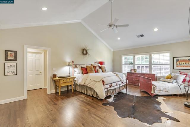 Image 33 of 49 For 526 Justin Morgan Dr