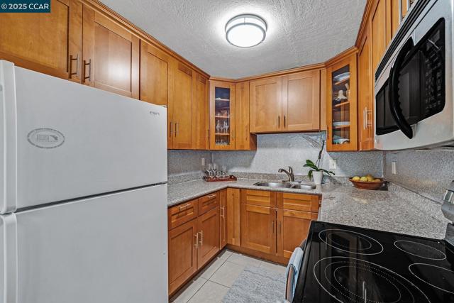 19 Haviland Ct., San Pablo CA: https://media.crmls.org/mediaz/4a88d064-ad03-419c-876e-a1b6247bdfa2.jpg