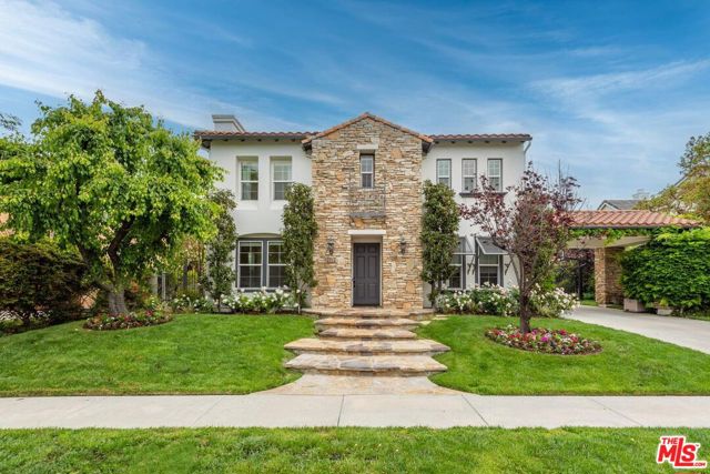 4110 Prado De Los Zorros, Calabasas CA: https://media.crmls.org/mediaz/4a89b16f-f713-4544-a0c1-b2d04dafc25a.jpg