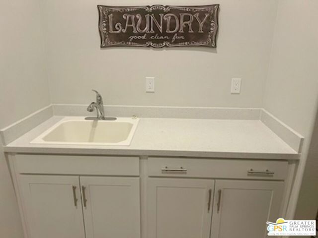101 Zinfandel, Rancho Mirage CA: https://media.crmls.org/mediaz/4a89be75-9e63-44f1-800b-0753fa9e3f1d.jpg