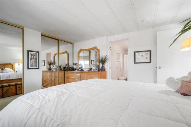 32857 Bloomfield Avenue, Thousand Palms CA: https://media.crmls.org/mediaz/4a8a6b9e-0aa2-45e7-b9ef-2200ae678dc3.jpg