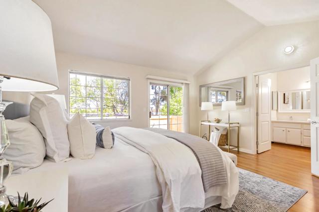 10 Tyrella Court, Mountain View CA: https://media.crmls.org/mediaz/4a8b7b2a-06d4-4ee4-8136-e1ff619d0e83.jpg