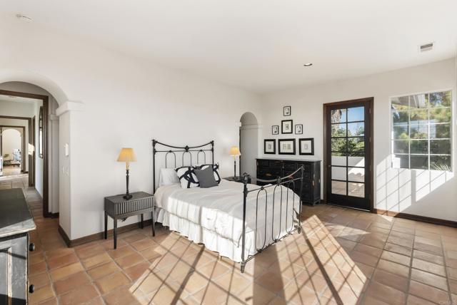 Detail Gallery Image 24 of 53 For 28889 Anderson Ct, Escondido,  CA 92026 - 4 Beds | 4 Baths