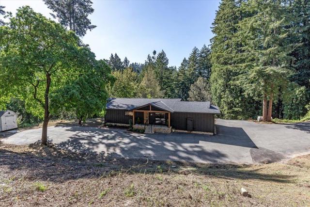 17951 Mountain Charlie Road, Los Gatos CA: https://media.crmls.org/mediaz/4a8c071b-800d-4963-9d6f-45c8fb916e45.jpg