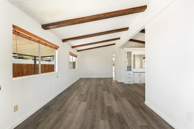 Image 10 of 24 For 32520 Westchester Drive